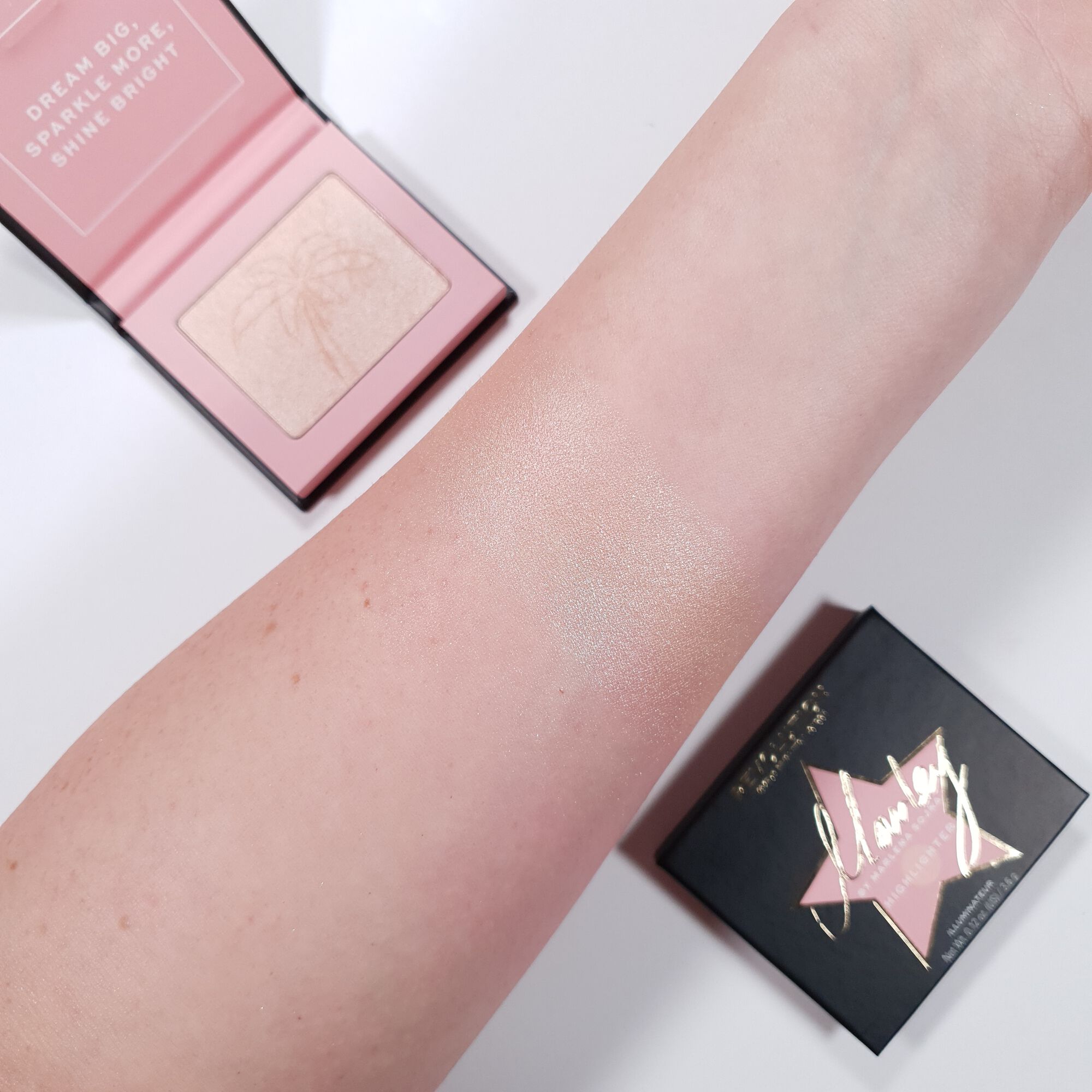 Makeup Revolution x Marlena Sojka Highlighter