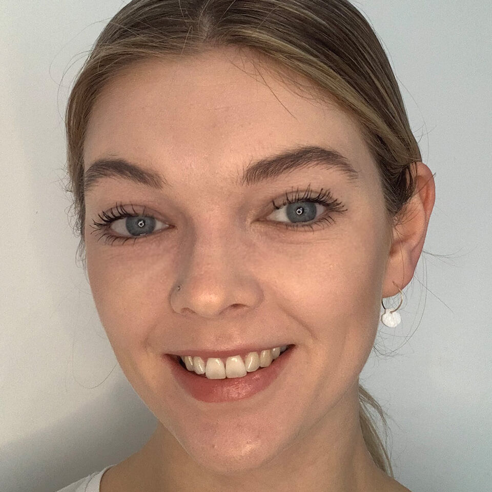 Revolution Conceal & Define 16H Full Coverage Concealer  C0.7