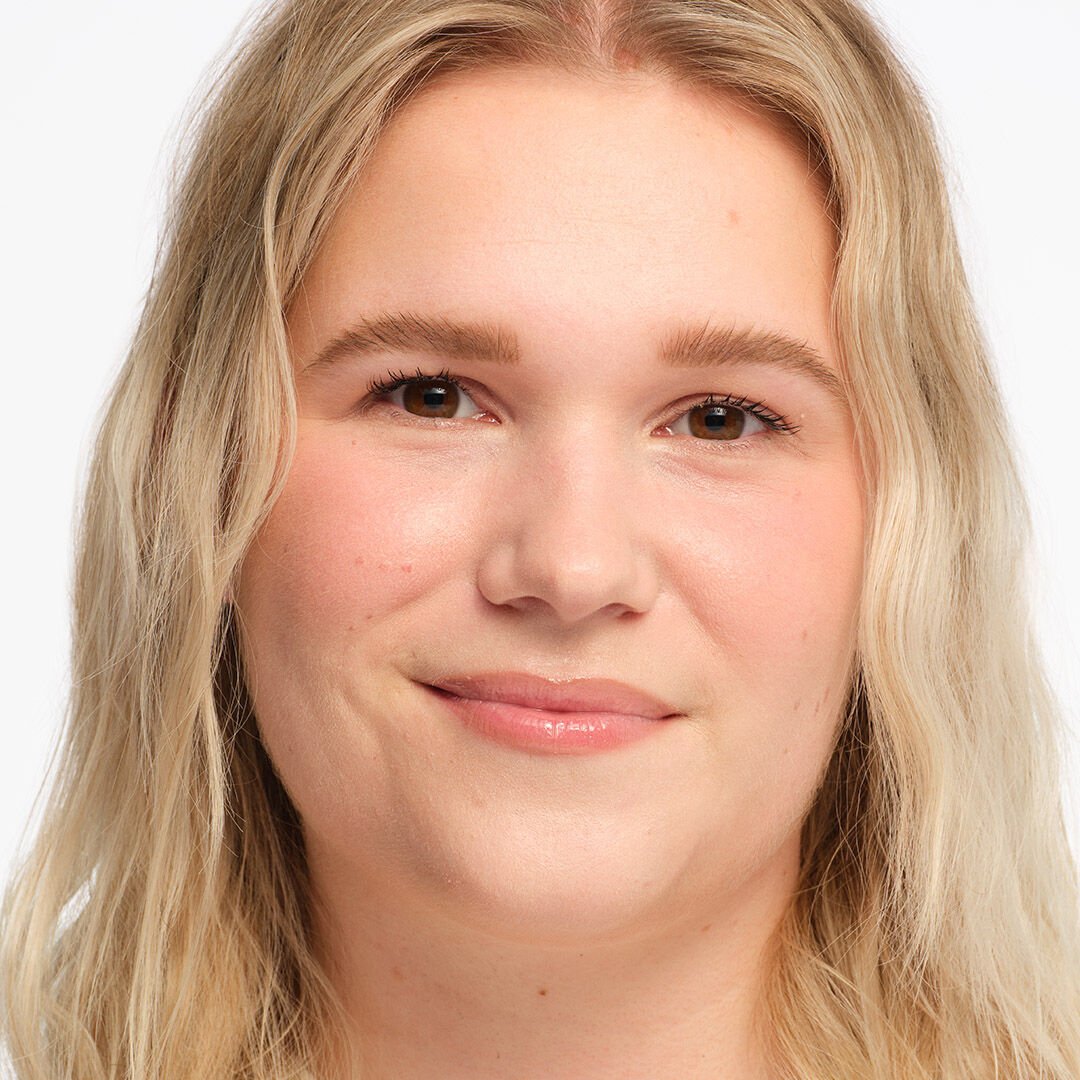 Revolution Skin Silk Radiant Satin Serum Foundation F1N