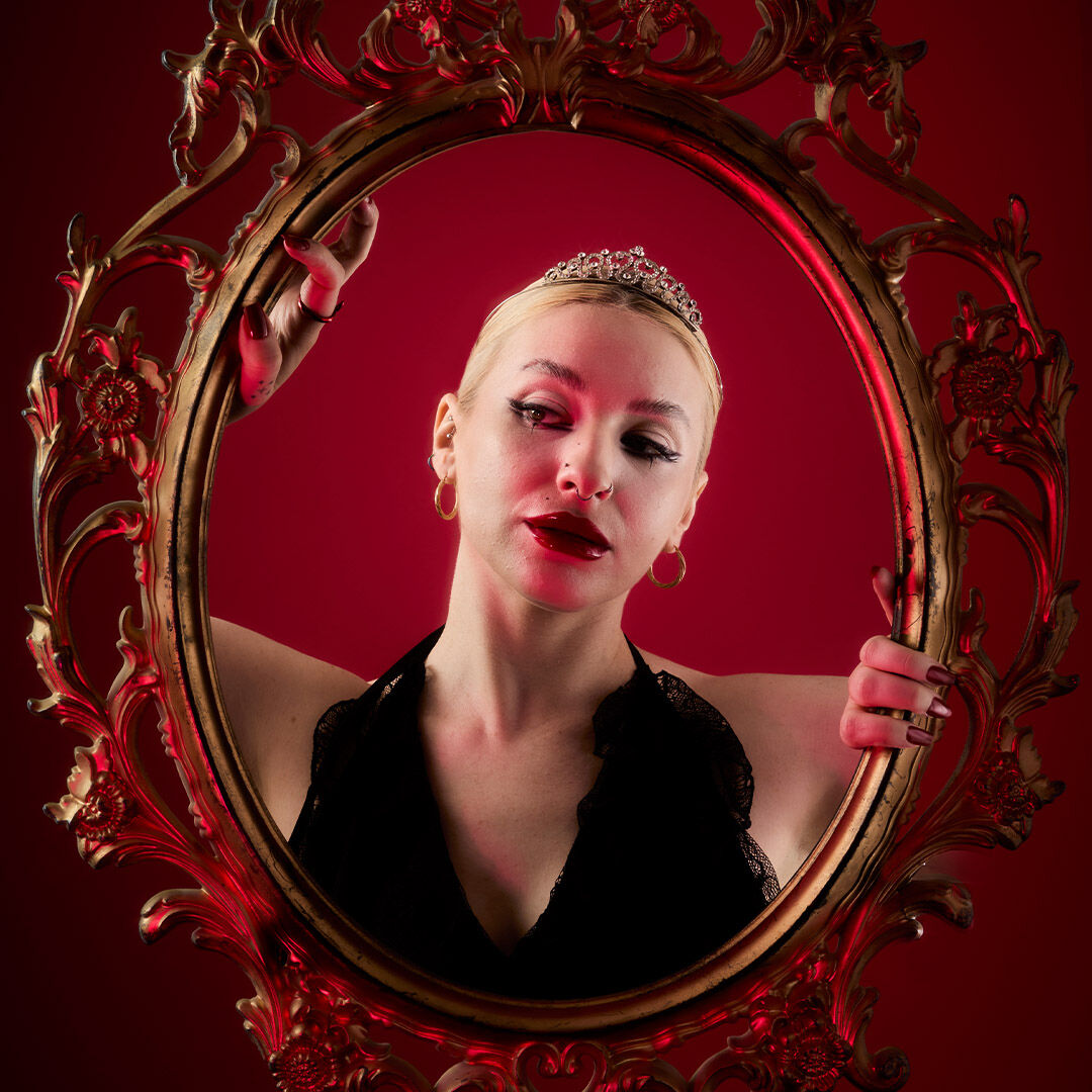 Revolution Truly Sinful Eyeshadow Palette