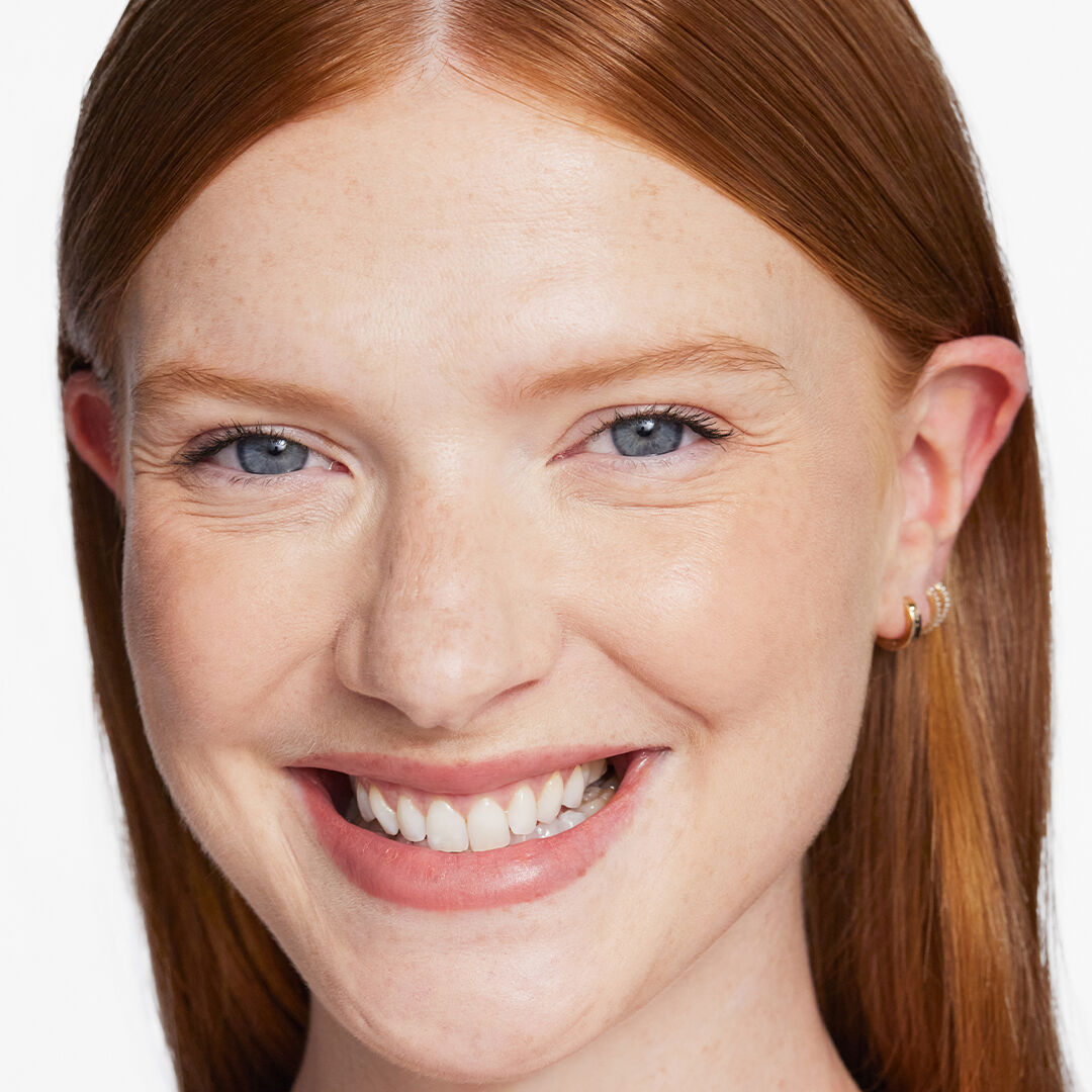 Revolution Skin Silk Radiant Satin Serum Foundation F2NC