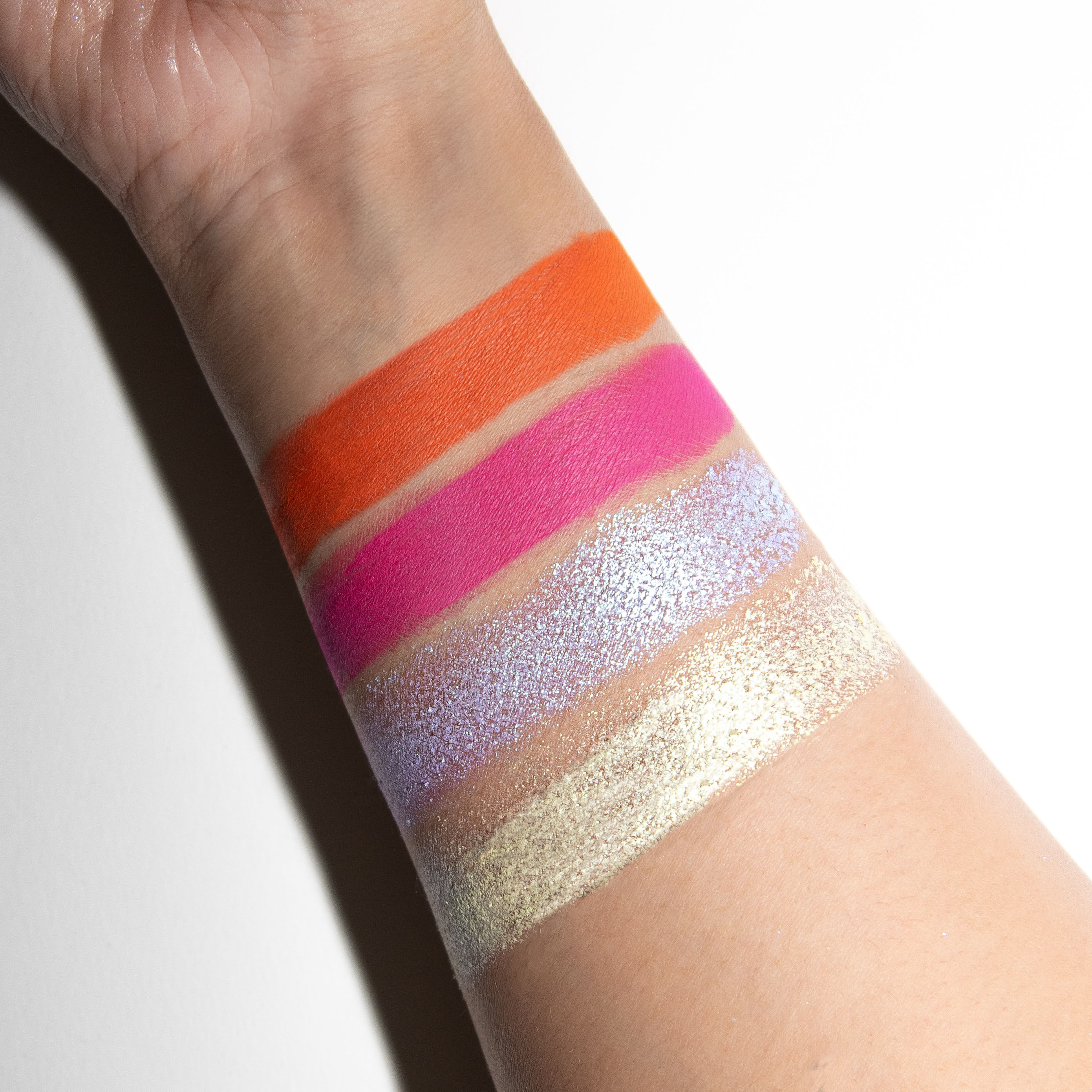 Revolution The Vibrant Icon Edit Brights Mini Eyeshadow Palette