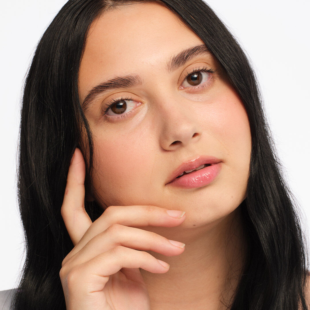 Revolution Skin Silk Radiant Satin Serum Foundation F6.5N