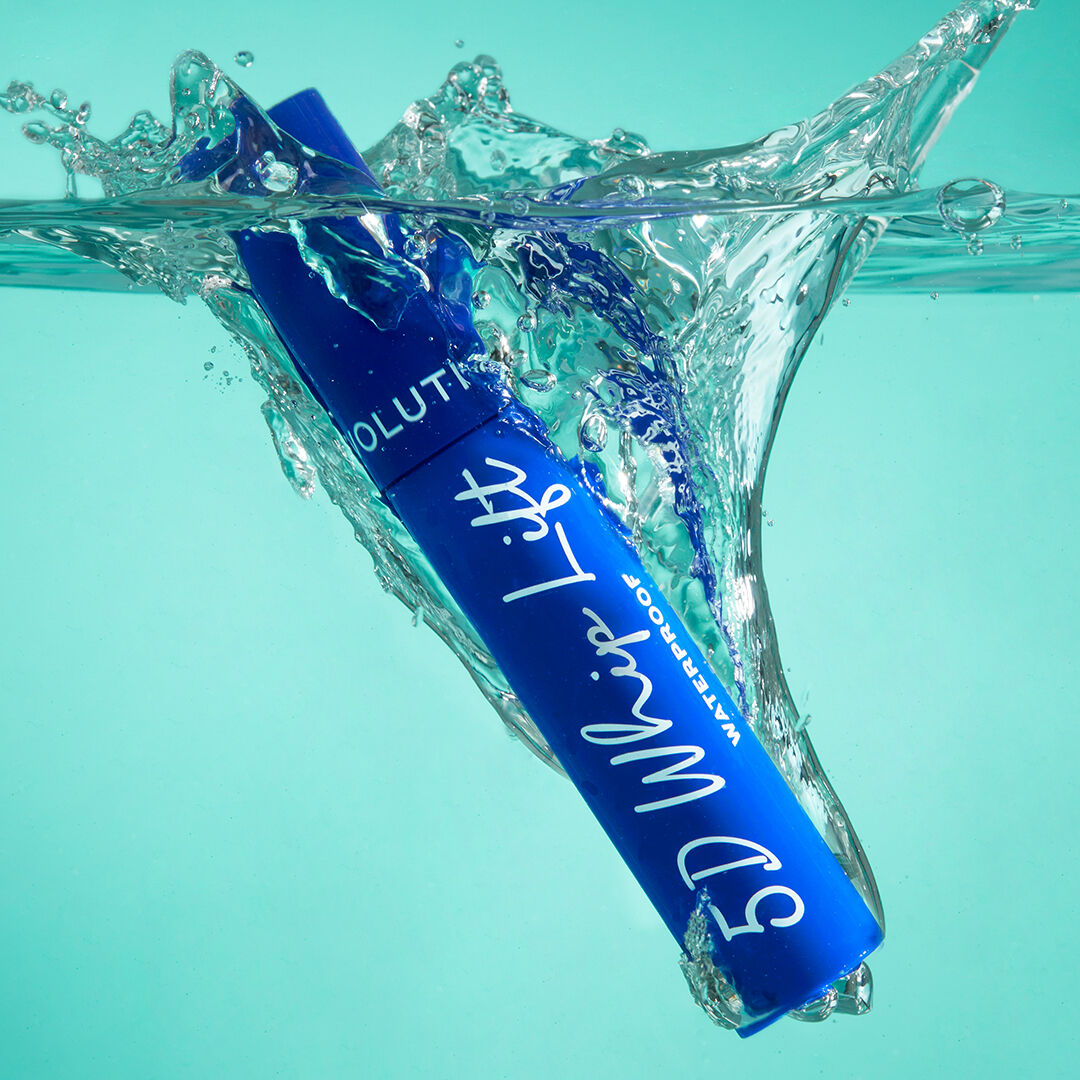 Makeup Revolution 5D Whip Lift Waterproof Mascara