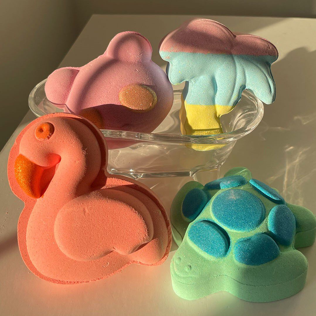 I Heart Revolution Turtle Bath Fizzer