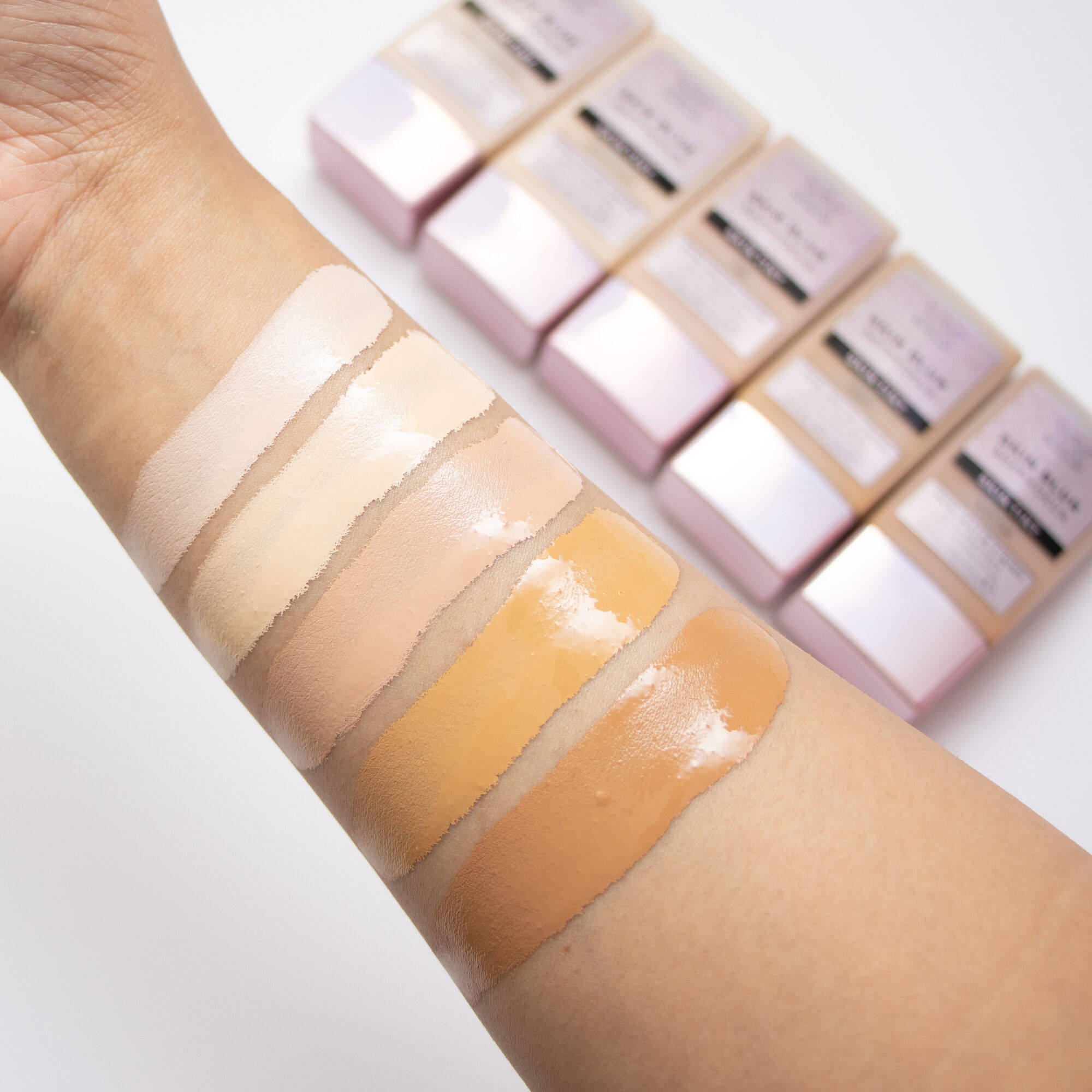 XX Revolution Skin Blur Soft Focus Skin Tint Honey