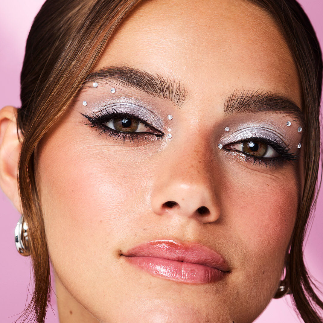 Revolution Metallic Muse Silver Flick Eye Gems