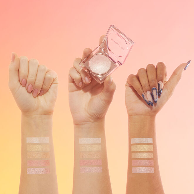 Makeup Revolution Beam Bright Highlighter Pink Seduction