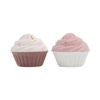 I Heart Revolution Cupcake Bath Fizzer Duo Strawberry & Red Velvet