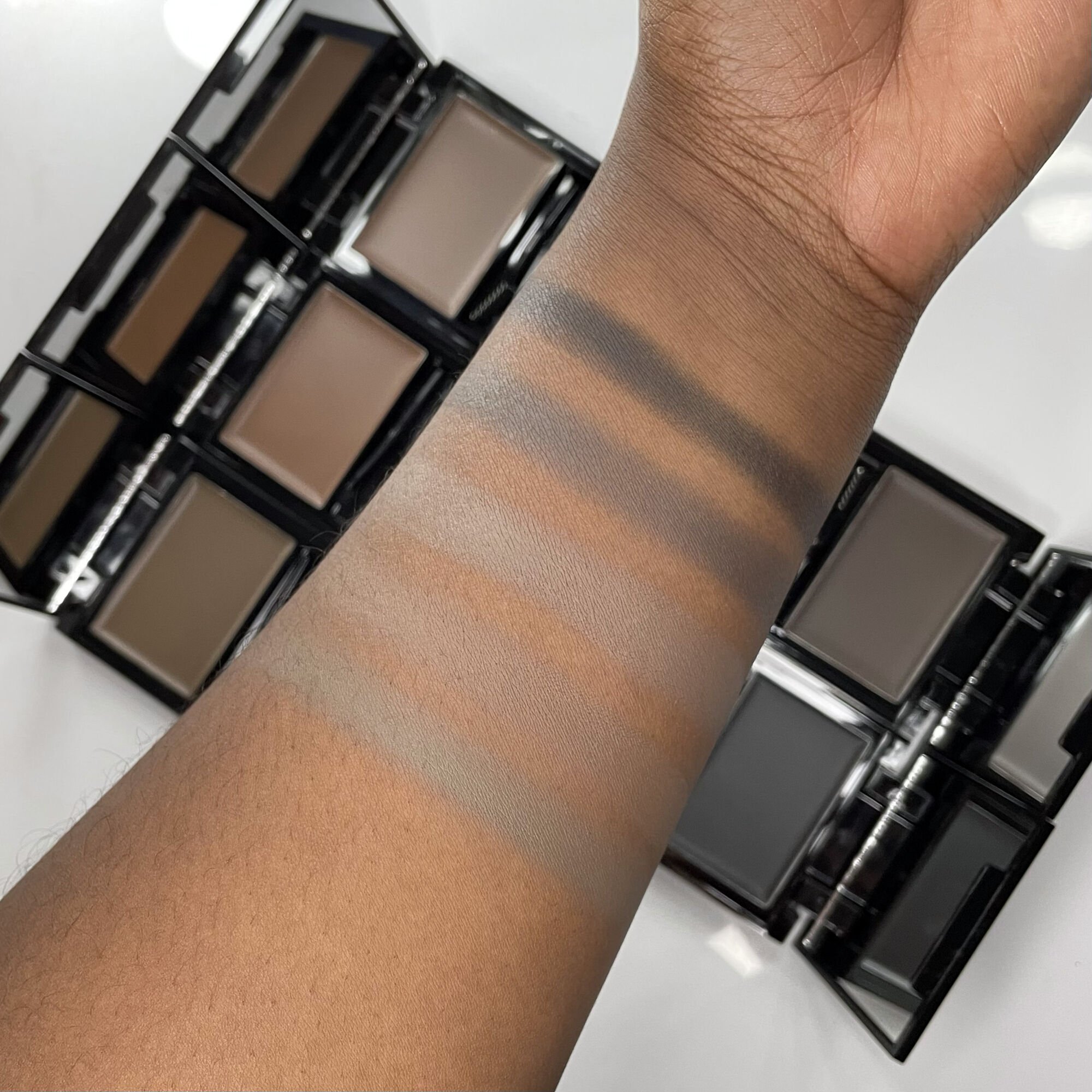 Makeup Revolution Bullet Brow Shaping Wax