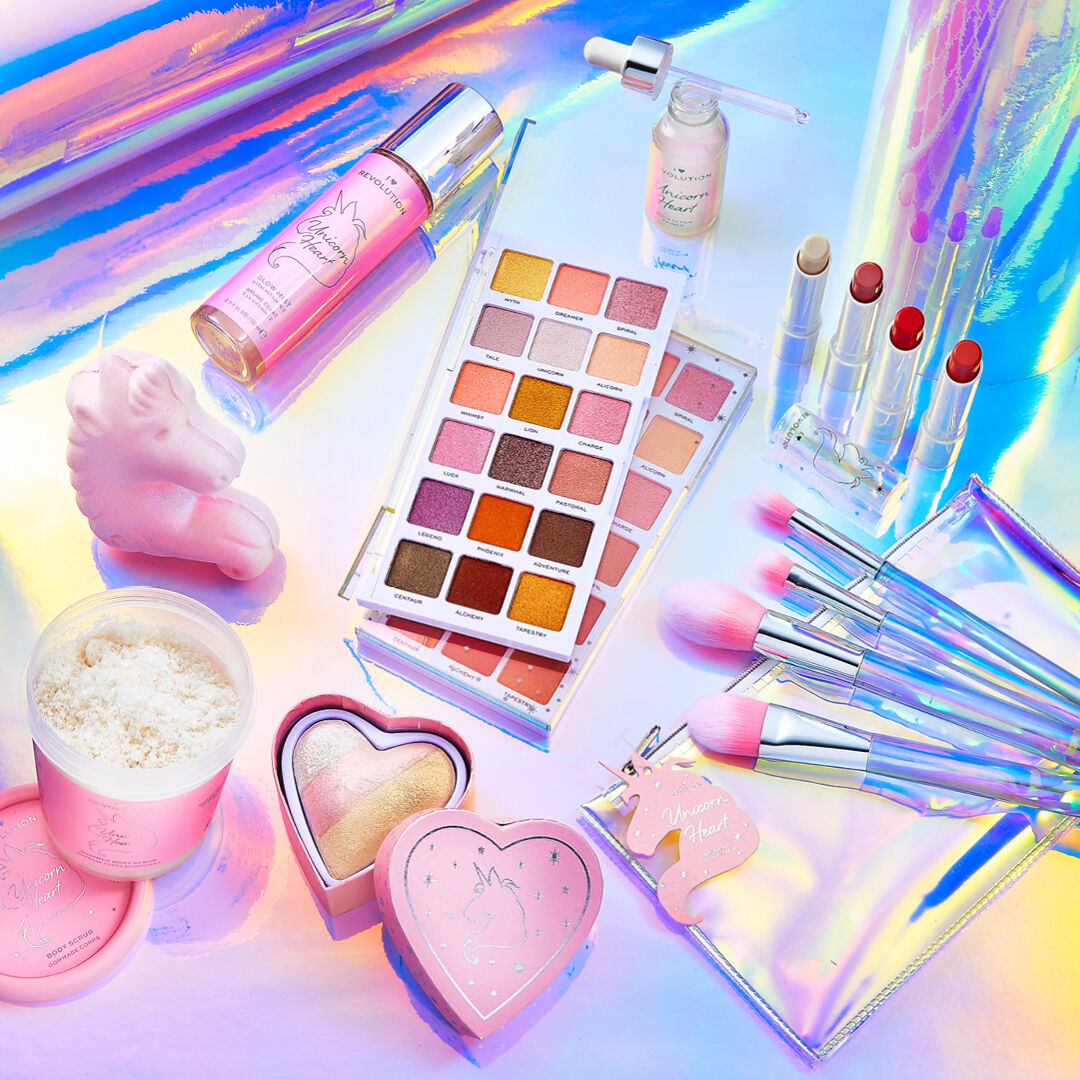 I Heart Revolution Unicorn Heart Glow Bath Fizzer