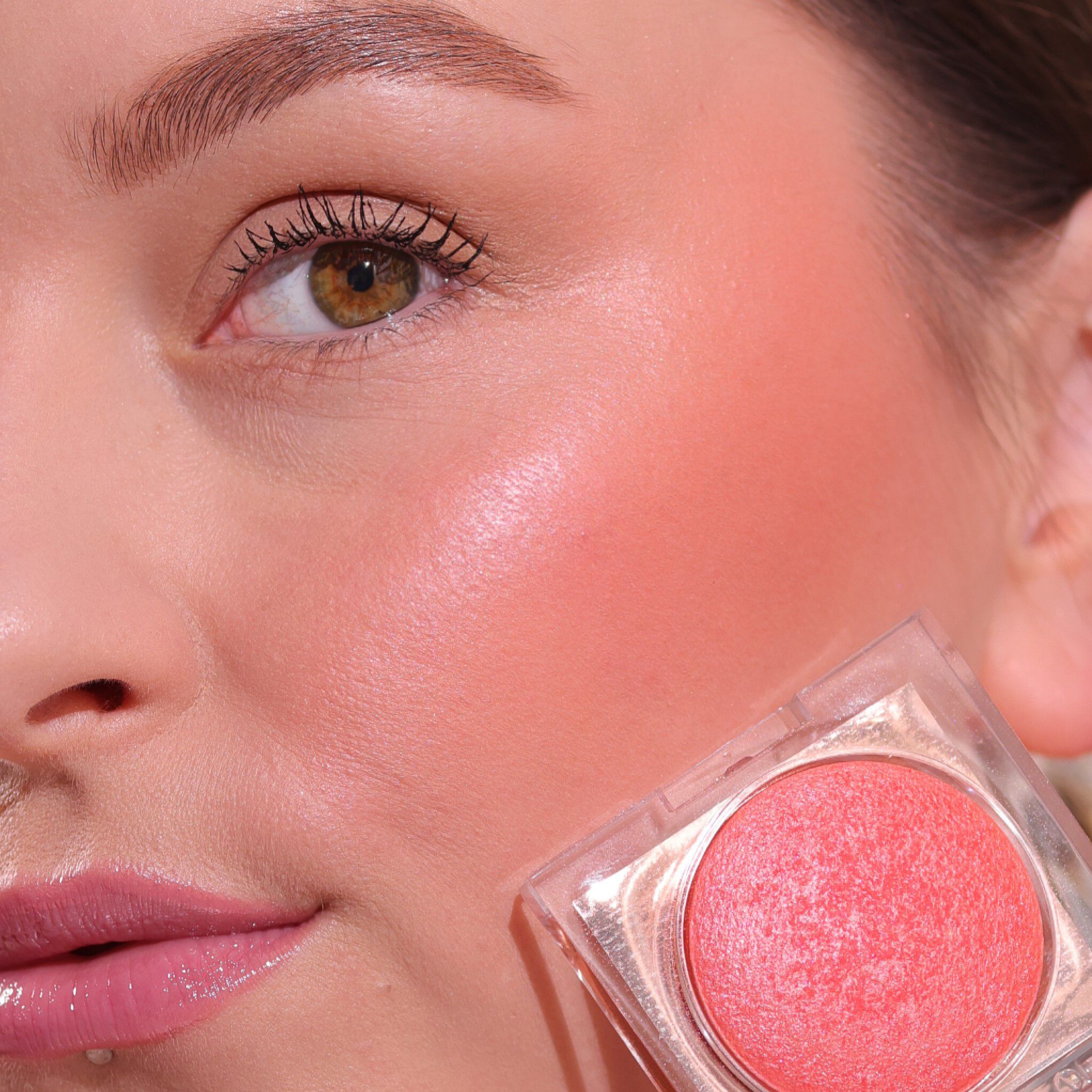 Revolution Beam Bright Blush Peach Pop