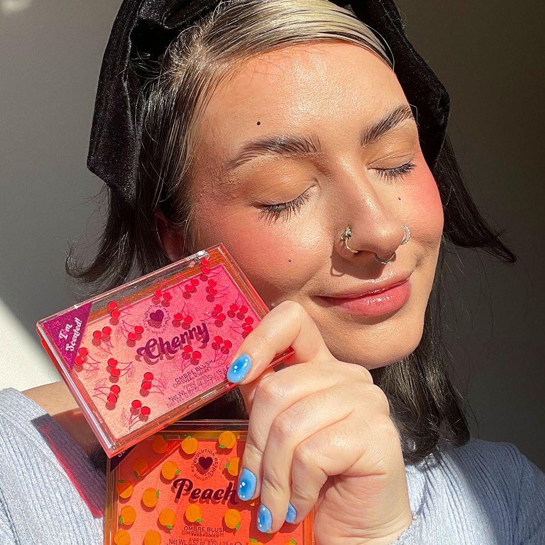 I Heart Revolution Cherry Ombre Blusher