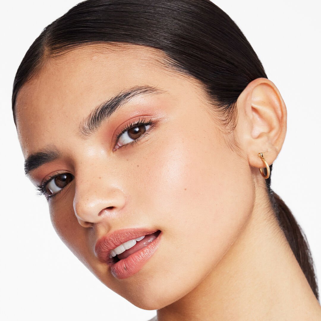 Revolution Skin Silk Radiant Satin Serum Foundation F8C