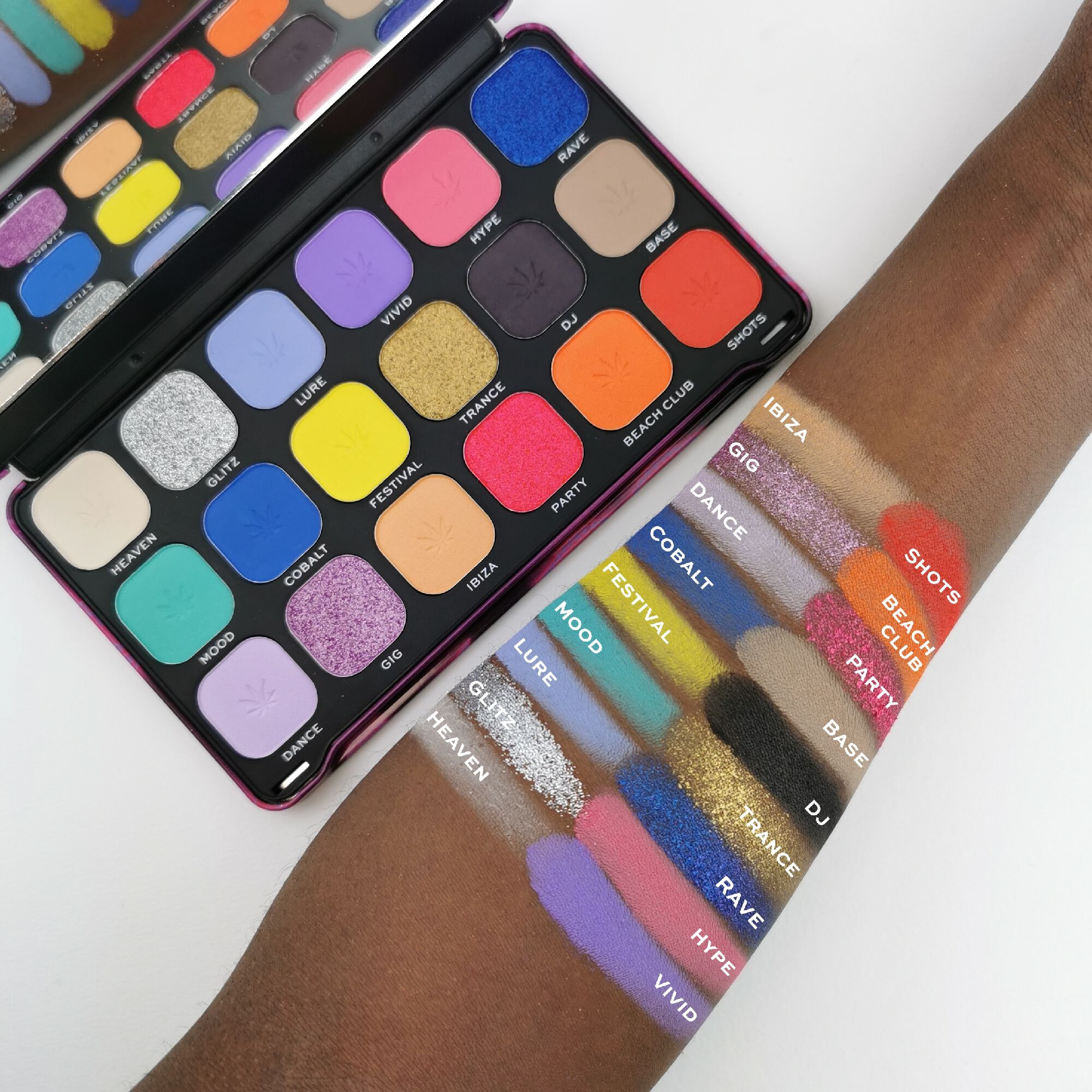 Makeup Revolution Good Vibes Hype Forever Flawless Eyeshadow Palette