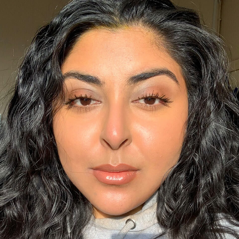 Revolution Conceal & Define 16H Full Coverage Concealer  C9.2