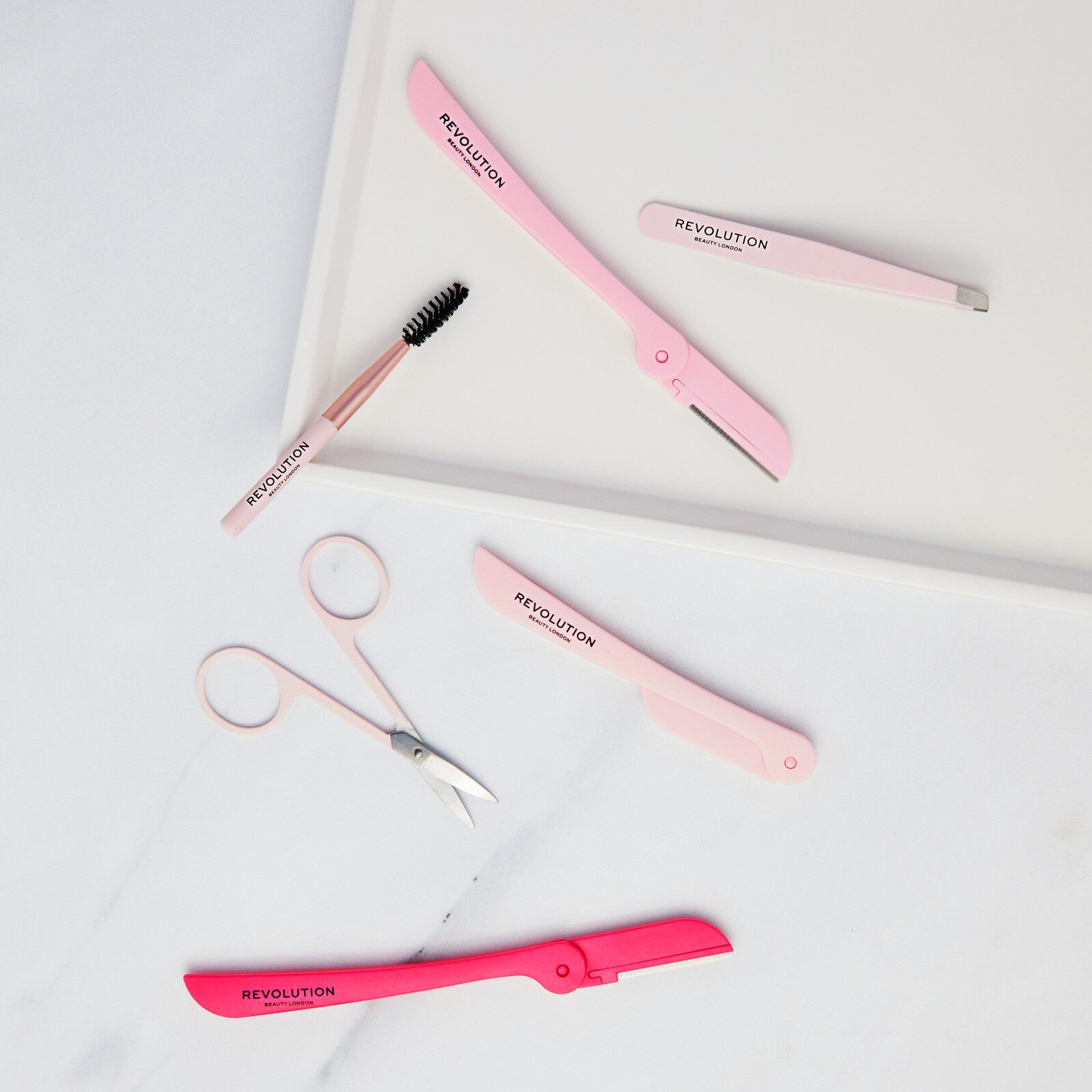 Makeup Revolution Dermaplaning Set