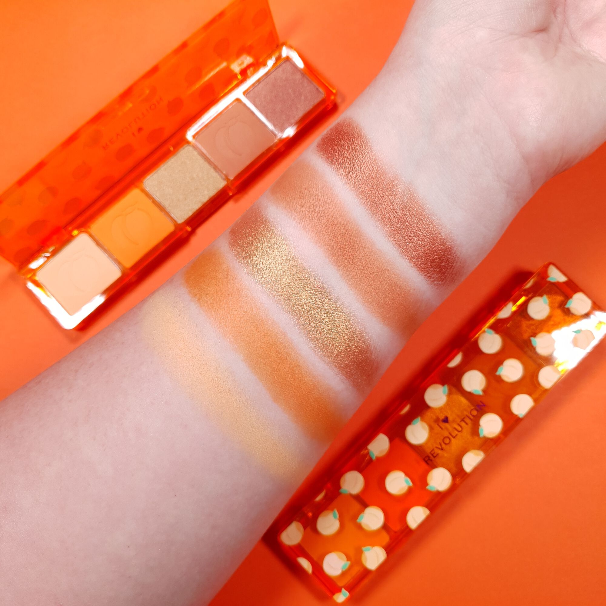 I Heart Revolution Mini Match Palette Peach Please