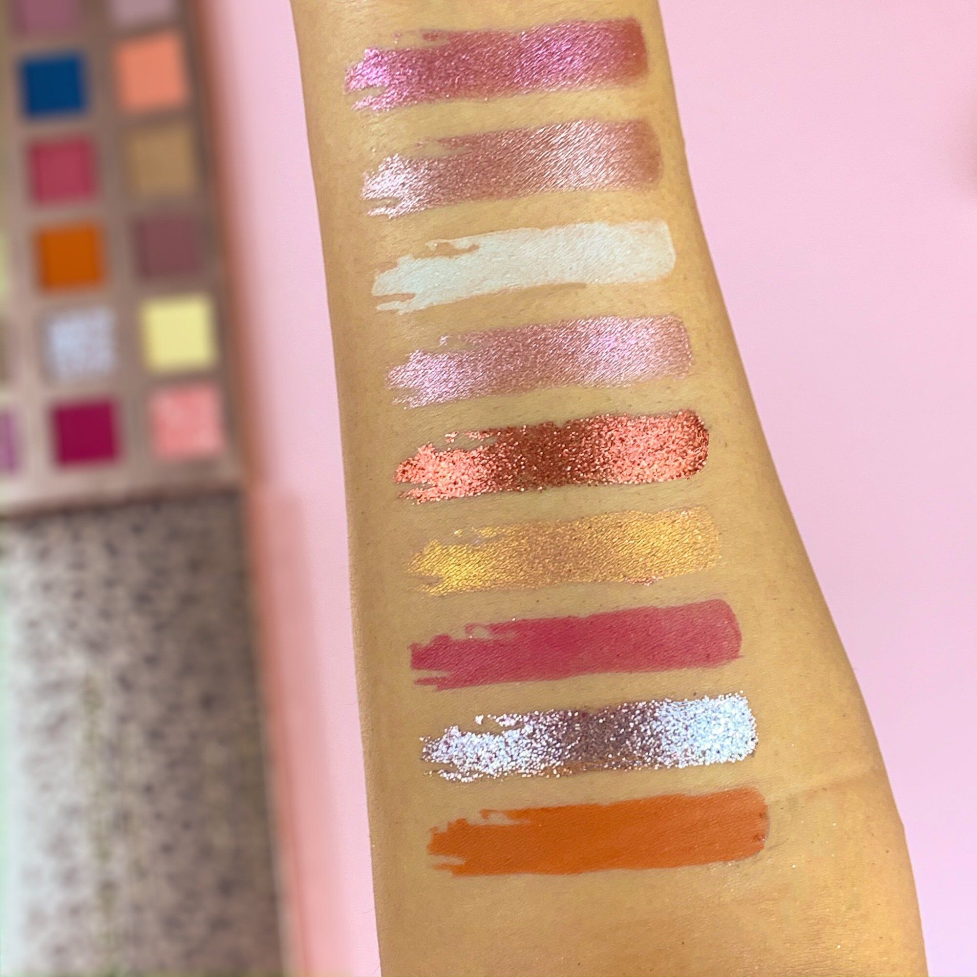 new neutrals blushed shadow palette