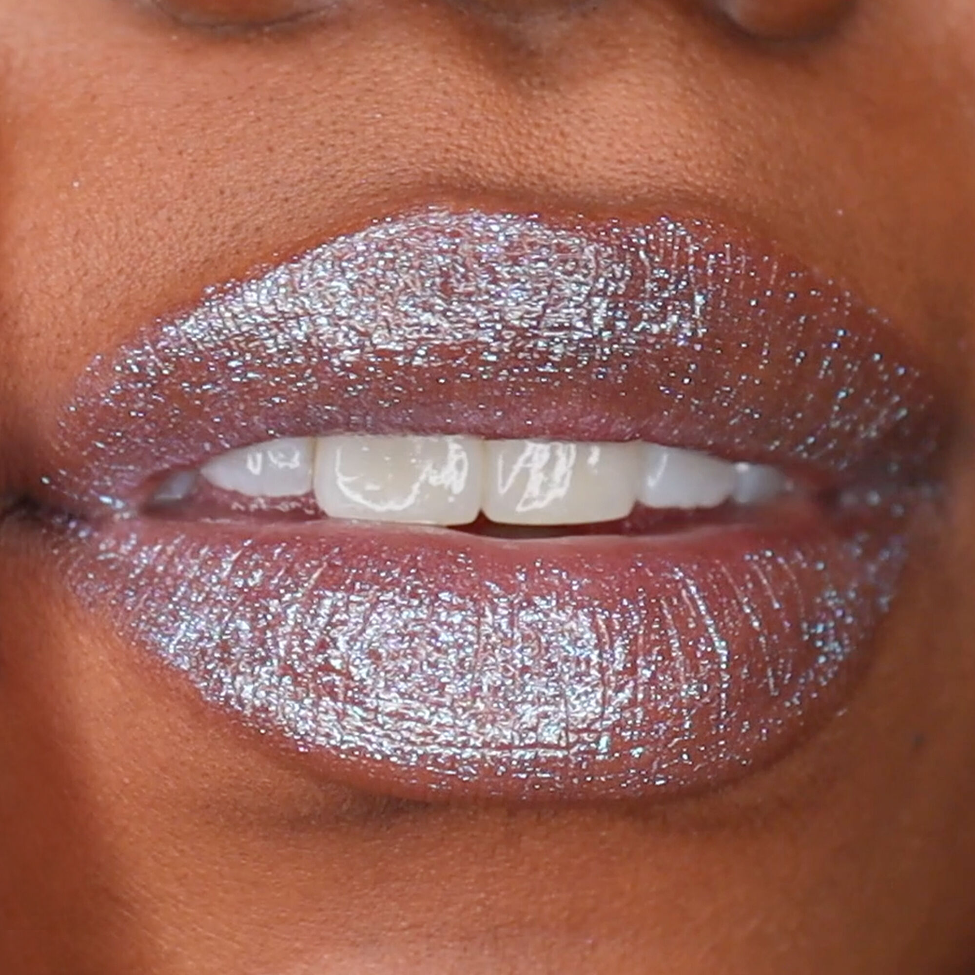 Makeup Shimmer Bomb Lip Revolution Beauty