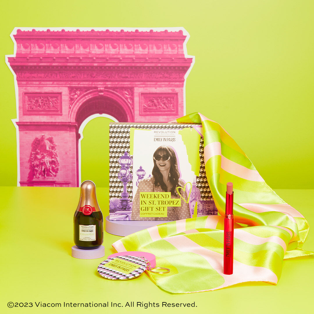 Makeup Revolution X Emily in Paris Weekend In St.Tropez Gift Set
