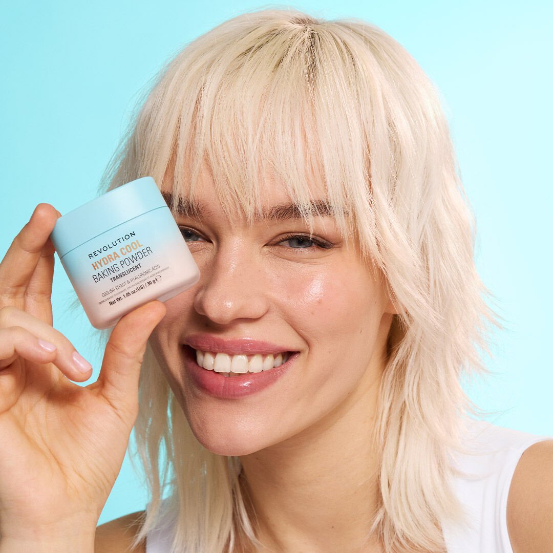 Revolution Hydra Cool Cooling Loose Baking Powder Translucent