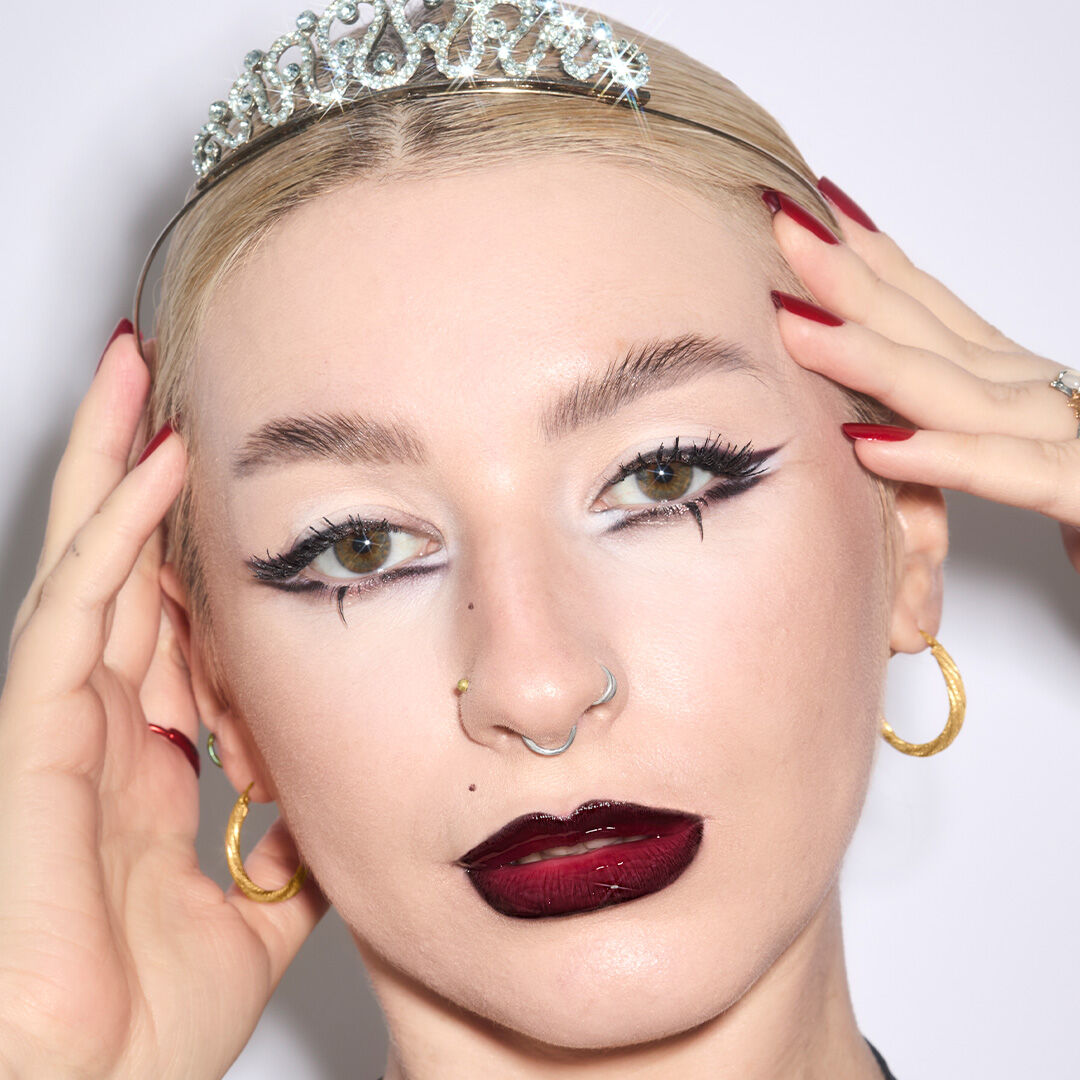 Revolution Truly Sinful Eyeshadow Palette