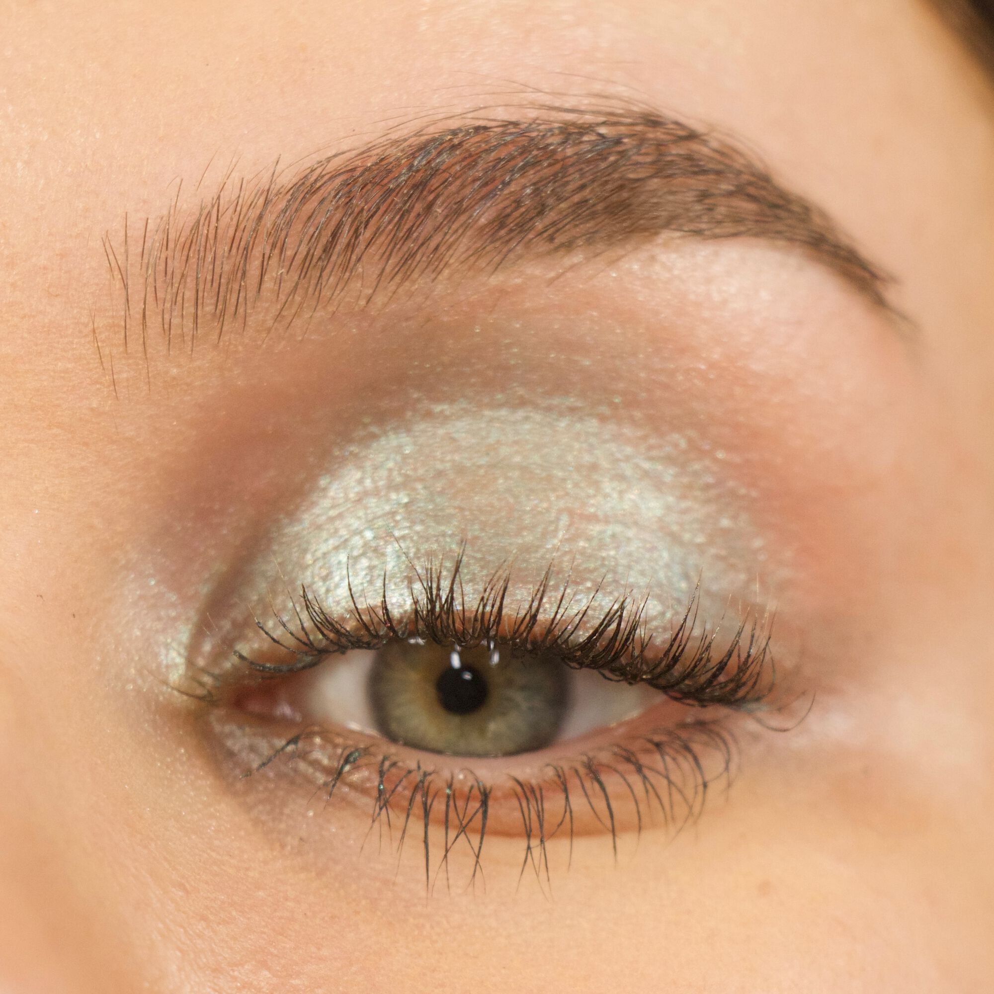 Makeup Revolution Lustre Wand Shadow Stick Teal Pop