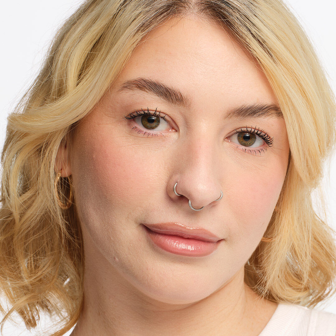 Revolution Skin Silk Radiant Satin Serum Foundation F0.2N