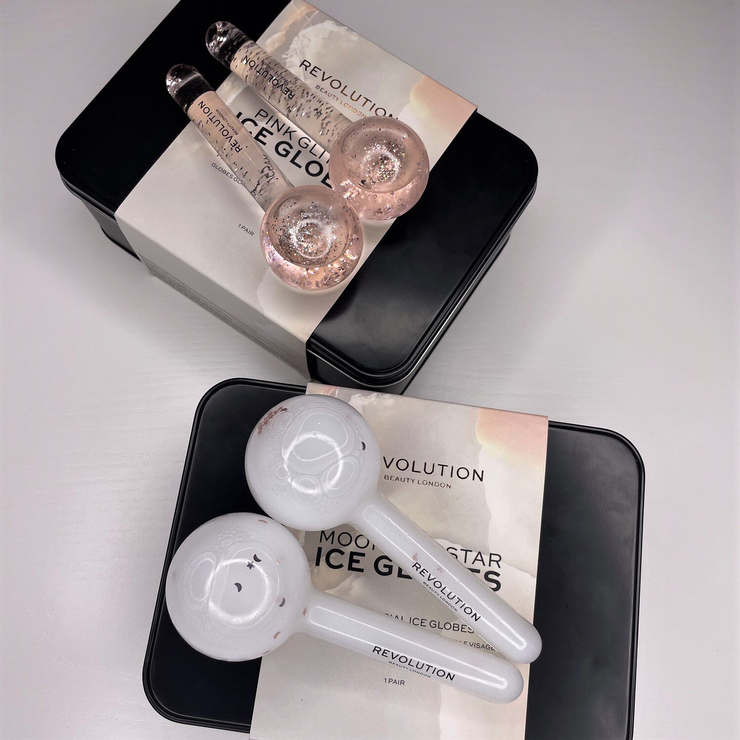 Revolution Skincare Pink Glitter Facial Ice Globes Revolution Beauty