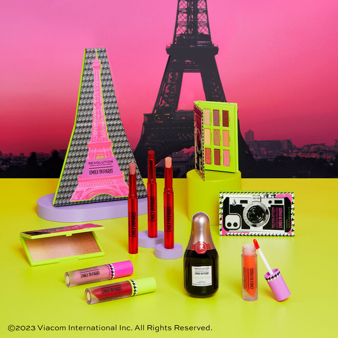 Makeup Revolution X Emily in Paris Multi-use Lip & Cheek Blush Pinky Swear Pink