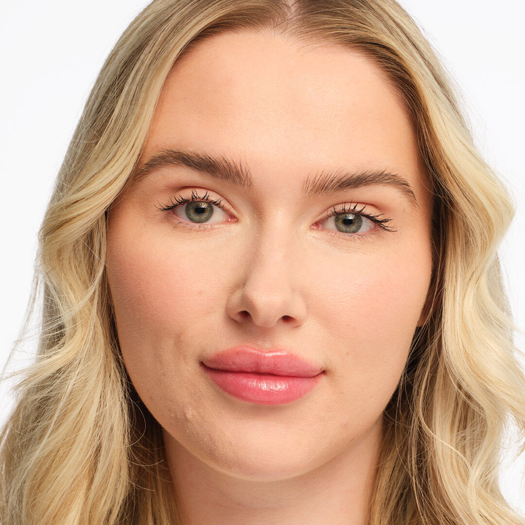 Revolution Skin Silk Radiant Satin Serum Foundation F5NW