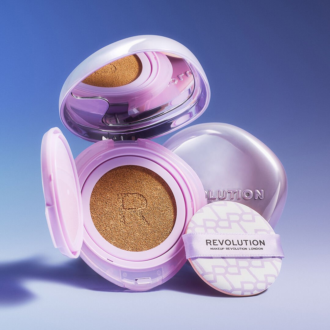 Revolution Superdewy Cushion Foundation