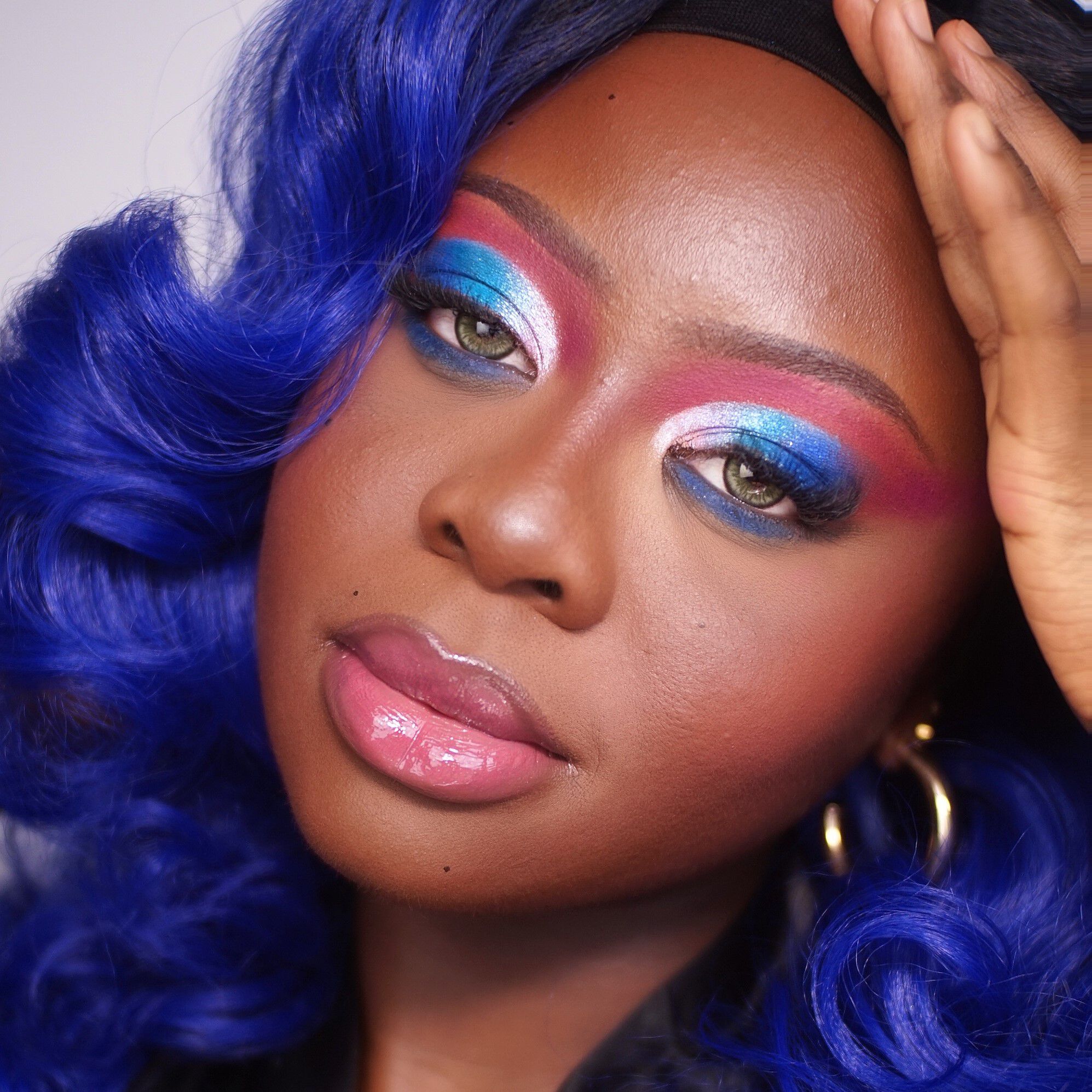 Makeup Revolution Forever Flawless Digi Butterfly Eyeshadow Palette